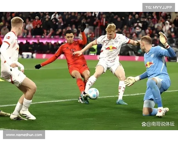 德甲新赛季揭幕战精彩纷呈 各队迎接全新挑战与机遇 德甲新赛季揭幕战精彩纷呈 各队迎接全新挑战与机遇